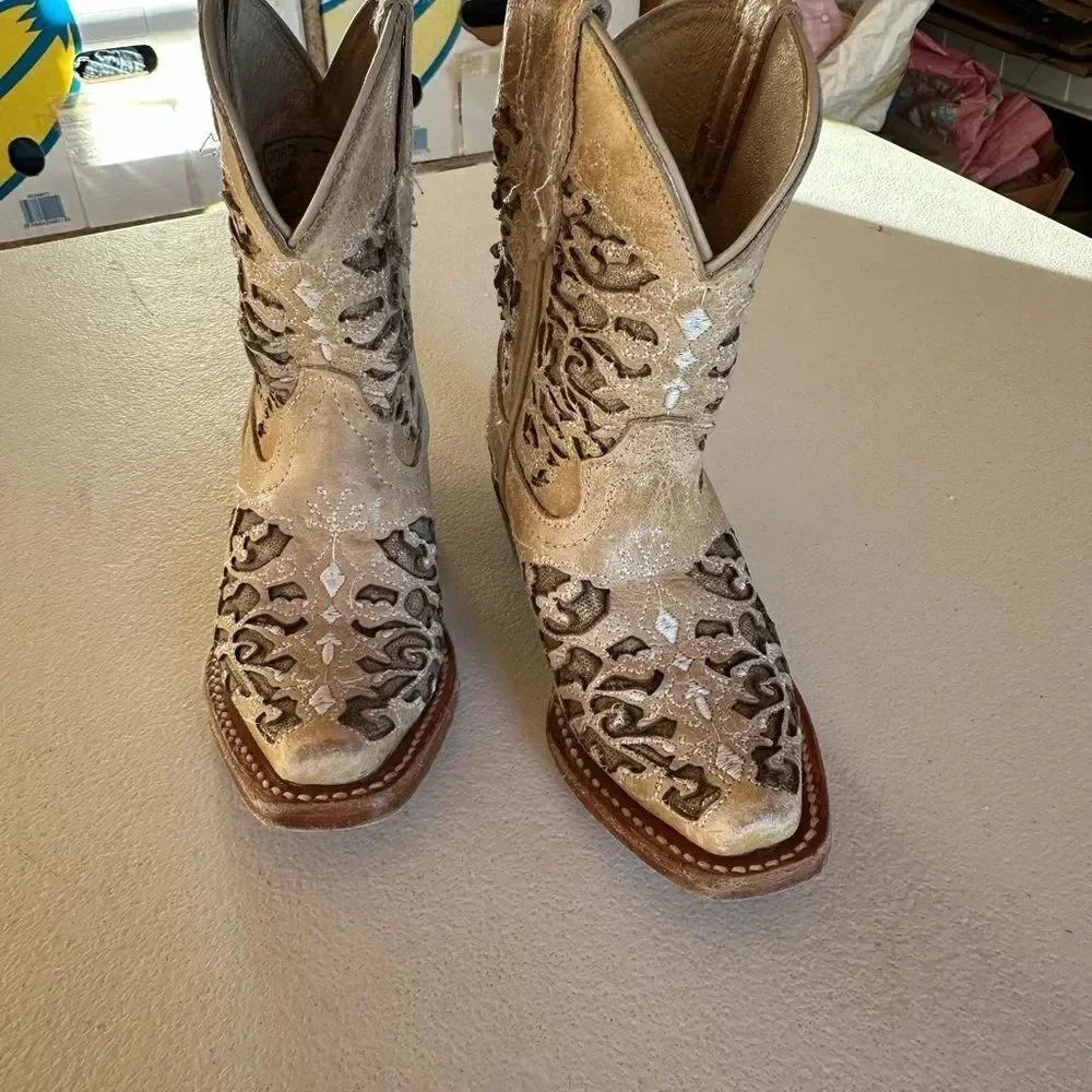 Tan Western Cowboy Boots
